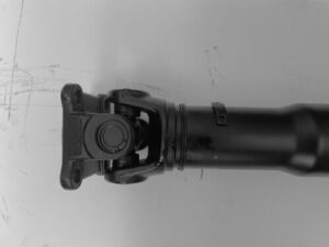 Range Rover Sport 2015 On Brand New Rear Propshaft.  LR082558