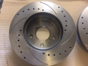 Subaru Impreza Cross Drilled And Grooved Front Brake Discs. 242mm diameter - Image 5