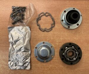 Range Rover Evoque Propshaft CV Joint Kit. Diff/Rear 22 Spline