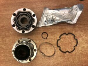 BMW  E46 M3 Propshaft Rear CV Joint 100mm diameter 32 spline With gaiter