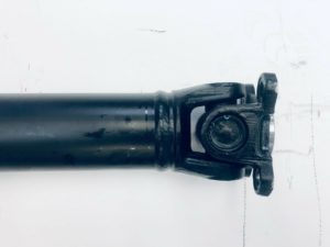 BMW 3 E46 318D 320D Propshaft. New. Replaces OE Part 26111229569 - Image 5